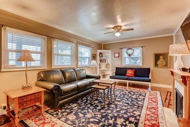 Family Room - 2