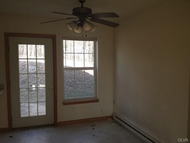 115 Upper Middle Creek Rd, Kunkletown, PA 18058 - photo 3