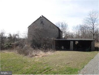 6339 Palm Rd, Zionsville, PA 18092 - photo 4