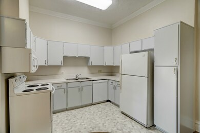 1040 Columbia St, Houston, TX 77008 - photo 7