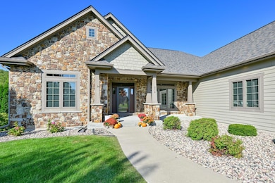 214 Cypress Point, North Prairie, WI 53153 - photo 3