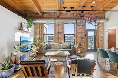 2511 W Moffat St unit 306E, Chicago, IL 60647 - photo 5