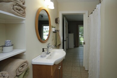 214 Forest St, Marshall, MI 49068 - photo 7