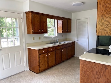 106 Batey Ct, Dickson, TN 37055 - photo 6