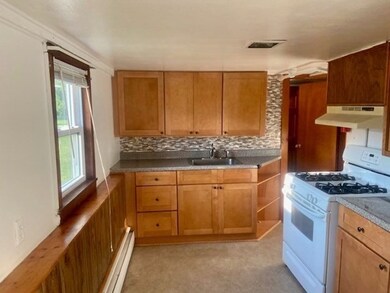 6 Green St unit 5, Carver, MA 02330 - photo 5