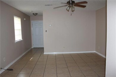 1952 Jasper Ln unit D, Laplace, LA 70068 - photo 3