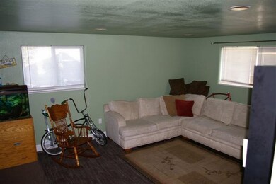 690 Totem Dr, Weiser, ID 83672 - photo 3