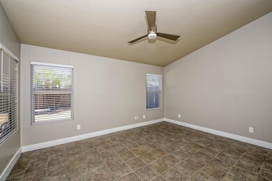 008_Master Bedroom