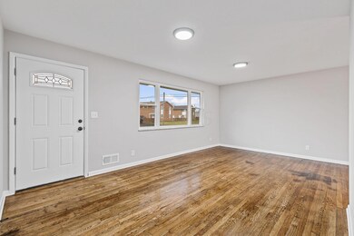 4403 E Mound St, Columbus, OH 43227 - photo 6