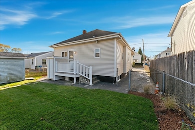 10 Woburn St, Cranston, RI 02910 - photo 7