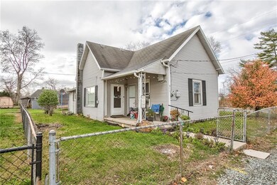 1 parcel with 2 homes. This is the main home. Great location - close to downtown Noblesville, shopping, dining, walking trails, next door to community garden, ample parking.