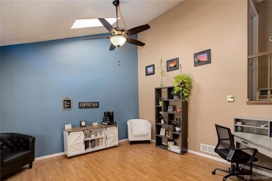 19159 E Nassau Dr, Aurora, CO 80013 - photo 5