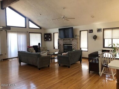 100 Stallion Dr, Hawley, PA 18428 - photo 5