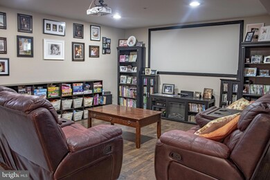 1313 Village Green Way, Brunswick, MD 21716 - photo 4