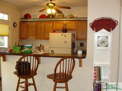 306 E 33rd St, Savannah, GA 31401 - photo 5