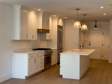 55 Water St unit 204, Exeter, NH 03833 - photo 2