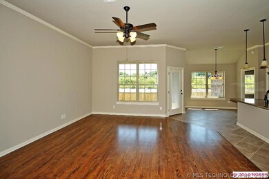 Beautiful real hardwood floors in living