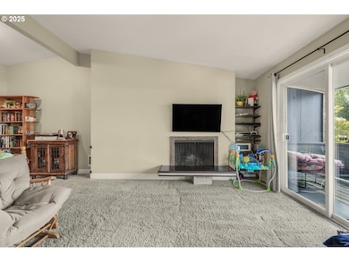 10090 SW Beaverton Hillsdale Hwy unit 13, Beaverton, OR 97005 - photo 6