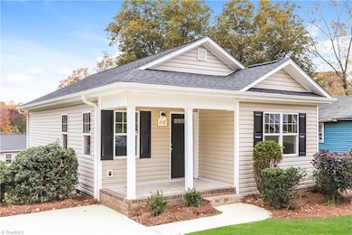 2532 Ansonia St, Winston Salem, NC 27105 - photo 2