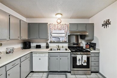 2804 Jeanne St, Marrero, LA 70072 - photo 7