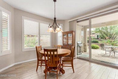 2472 E Rolling Meadow Ln, Green Valley, AZ 85614 - photo 7