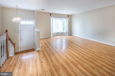 14648 Cambridge Cir, Laurel, MD 20707 - photo 5