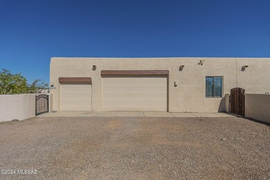 3 Car Garage