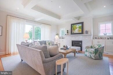 4114 Edgevale Ct, Chevy Chase, MD 20815 - photo 4