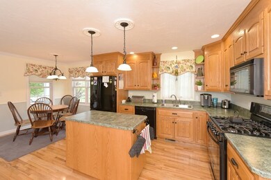 24 Fox Run Rd, Blackstone, MA 01504 - photo 5