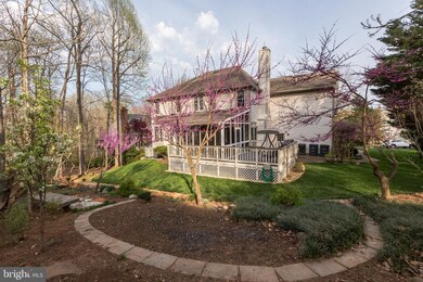 15290 Surrey House Way, Centreville, VA 20120 - photo 2