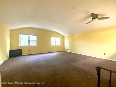 251 Katan Ave unit B, Staten Island, NY 10308 - photo 4