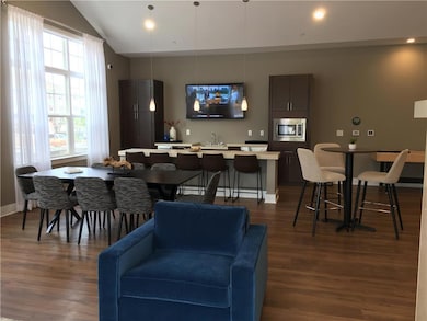 311 Robert Morris Blvd unit 4, Allentown, PA 18104 - photo 7