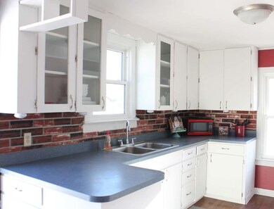 KITCHEN 2<|><|>