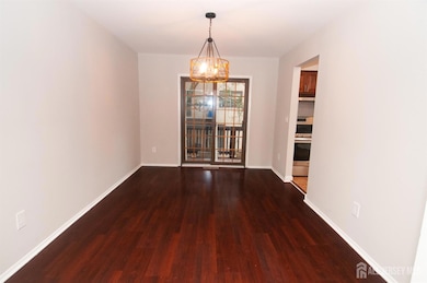 6806 Hana Rd, Edison, NJ 08817 - photo 6