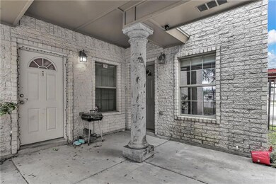 2102 Kimberly Ln, Edinburg, TX 78541 - photo 4