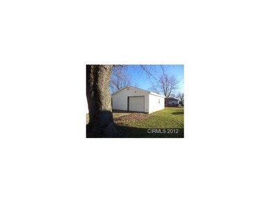 606 E Wabash St, Converse, IN 46919 - photo 2