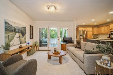 921 Harlem Ave unit 19, Glenview, IL 60025 - photo 6