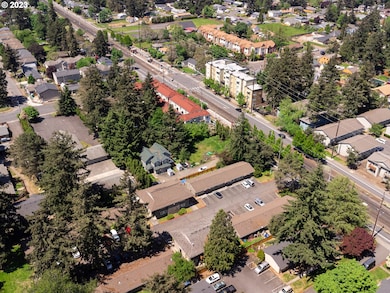 17310 E Burnside St, Portland, OR 97233 - photo 2