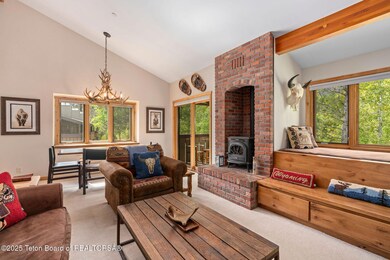 4450 Berry Dr unit 39-2-1, Wilson, WY 83014 - photo 6