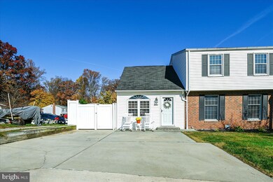 4344 Hallfield Manor Dr, Nottingham, MD 21236 - photo 3