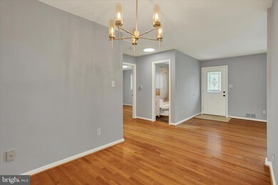 503 Orrin St SE, Vienna, VA 22180 - photo 7