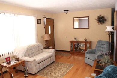 5190 Hill Top Rd, Fitchburg, WI 53711 - photo 2