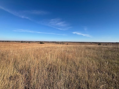 9715 S Rock Rd, Valley Center, KS 67147 - photo 3