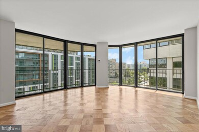 Watergate West Residences unit 910, Washington, DC 20037 - photo 4