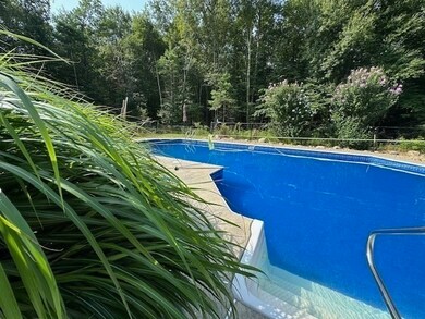 107 Yew St, Douglas, MA 01516 - photo 2