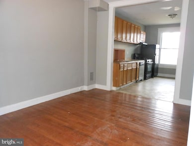 714 N Linwood Ave, Baltimore, MD 21205 - photo 5