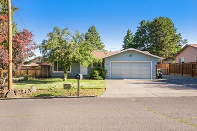 02-720 NE Innes Ln-011