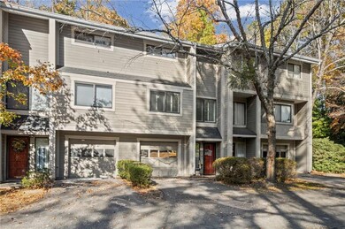 2883 Torreya Way SE, Marietta, GA 30067 - photo 2