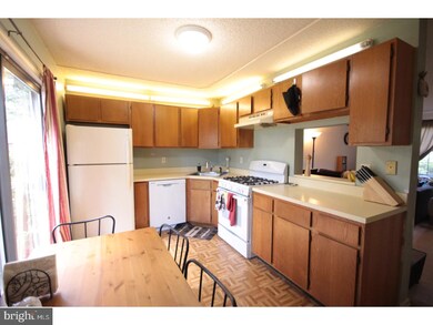 22 Van Buren Place unit 7F, Lawrence Township, NJ 08648 - photo 2