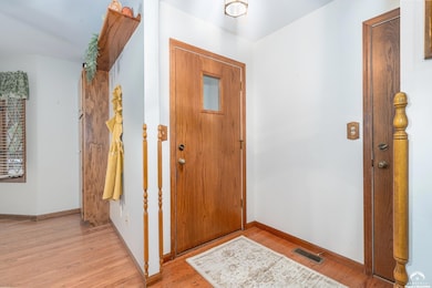 2726 Chipperfield Rd, Lawrence, KS 66047 - photo 5